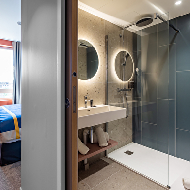 Hôtel Panorama 360 Bourg-en-Bresse - Cœur de ville