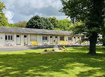 Motel Les Broussailles - MESVES-SUR-LOIRE