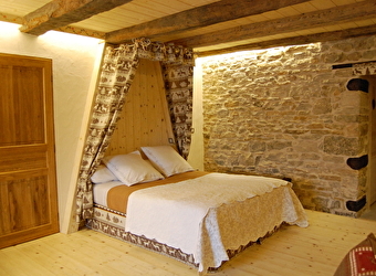 La Ferme à l'Armure - POUILLEY-LES-VIGNES