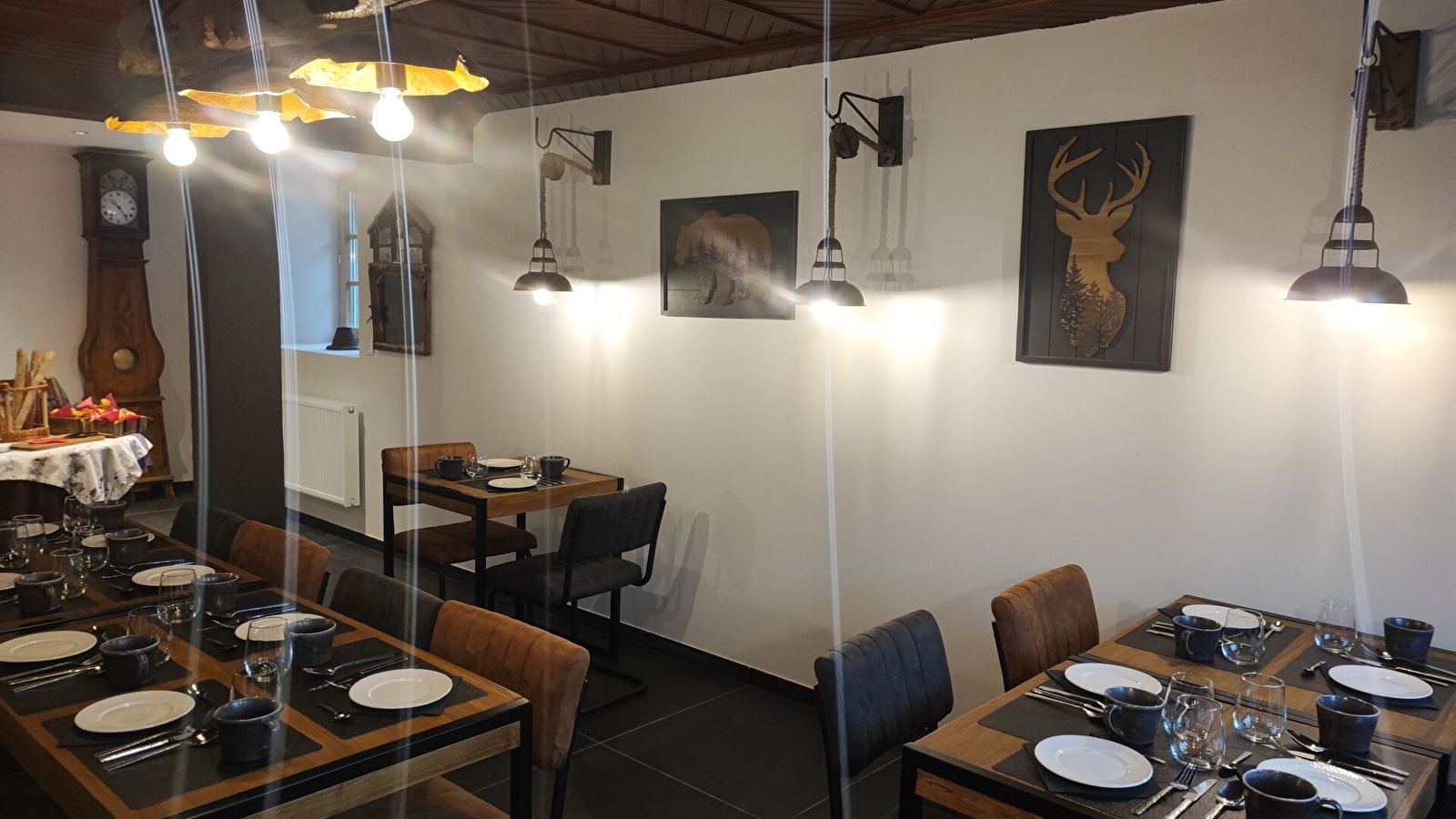 Géraniums et Neige Fraiche - Maison d'hôtes avec Suites Haut de Gamme