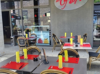 Le Café des Arts - ORNANS