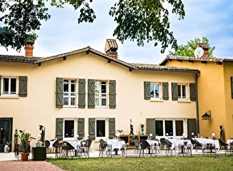 Hôtel Restaurant Gastronomique La Huchette - REPLONGES