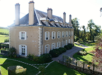 Maison d'Hôtes  La Cimentelle  - AVALLON