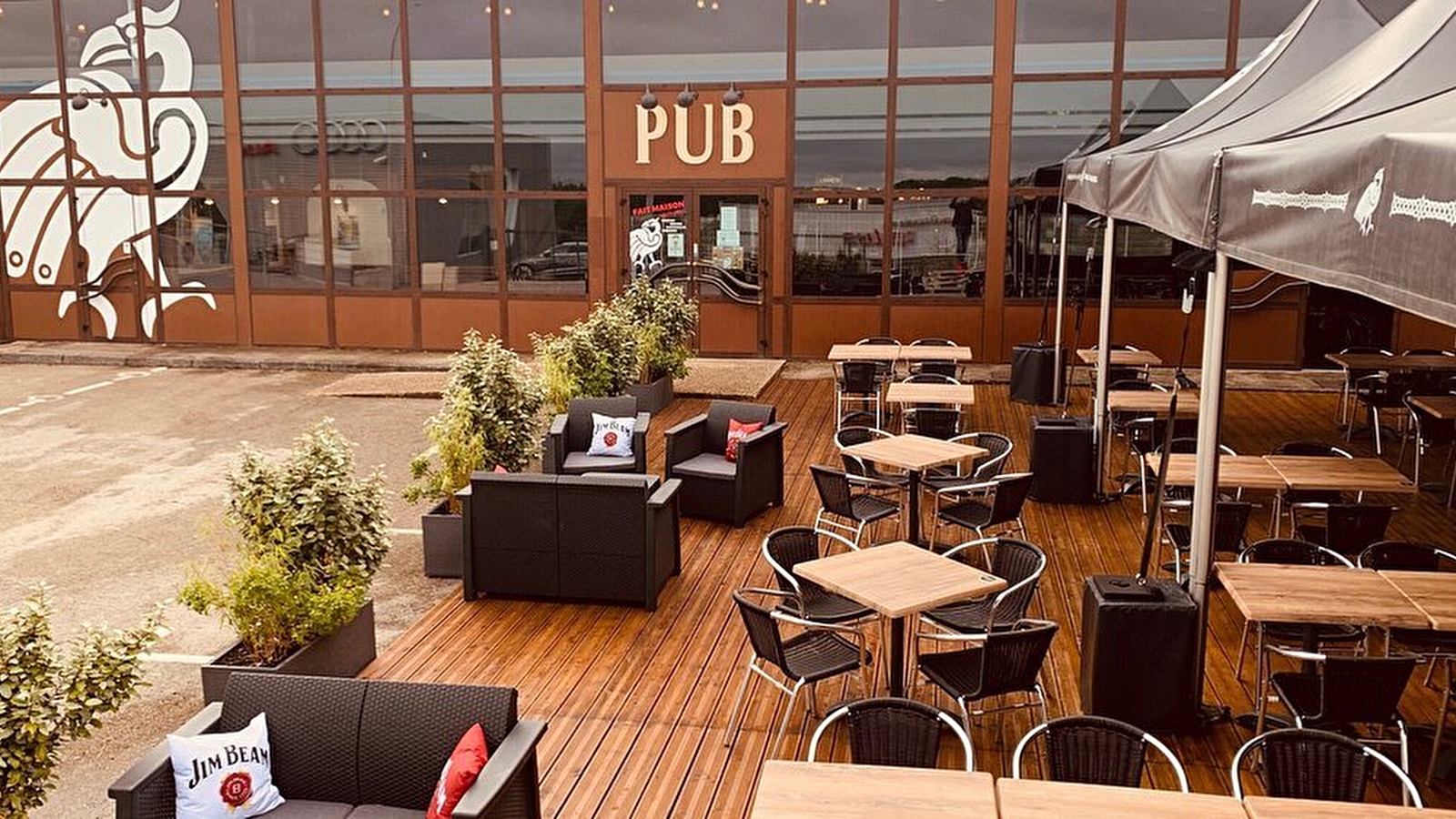 Callahan Pub & Brasserie